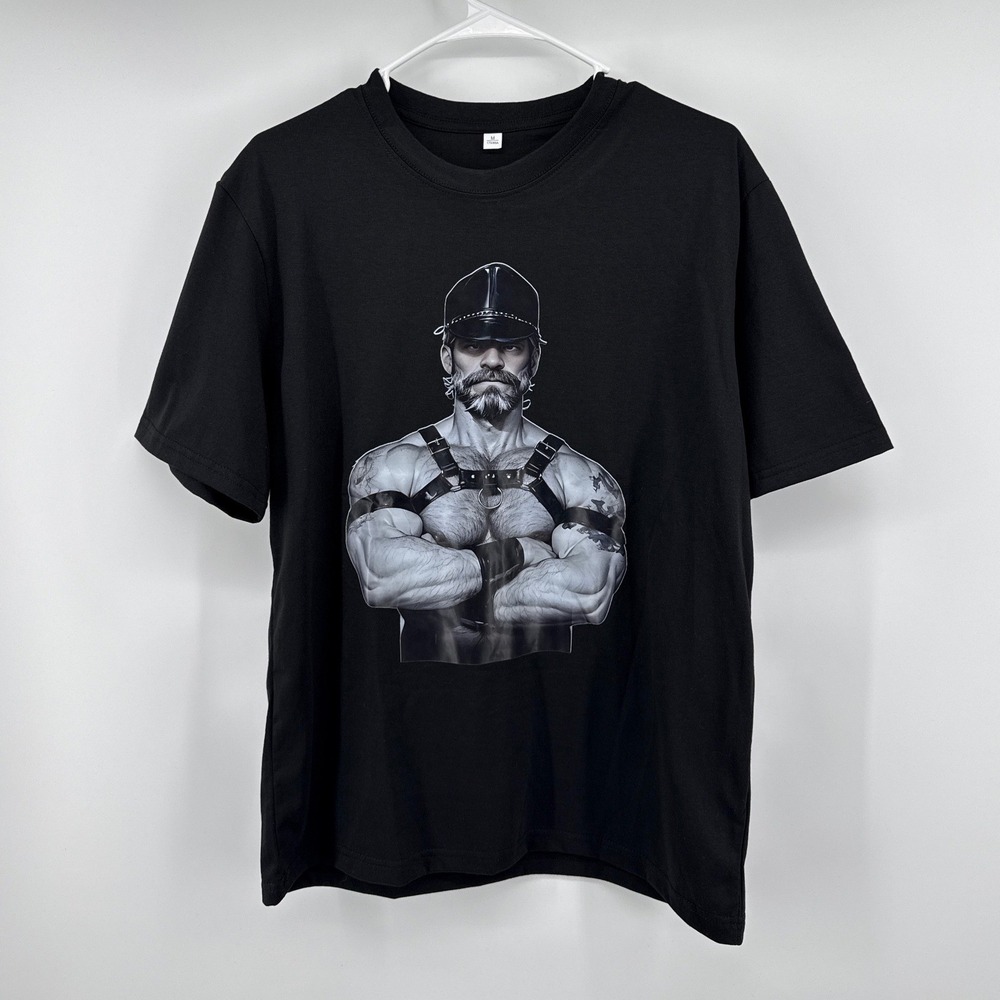 Fashion Mens Black Graphic T-Shirt Leather Harness Muscle Man Print Size M
